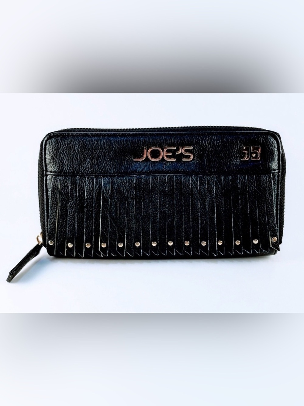 Joe's Jeans
Black Fringe Wallet